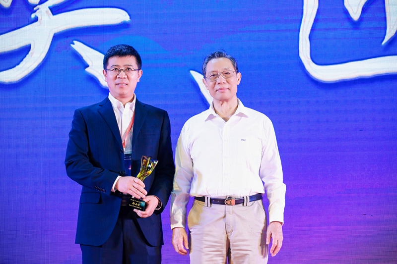 攀登制造業(yè)高峰，海信空調(diào)為行業(yè)樹“新風”