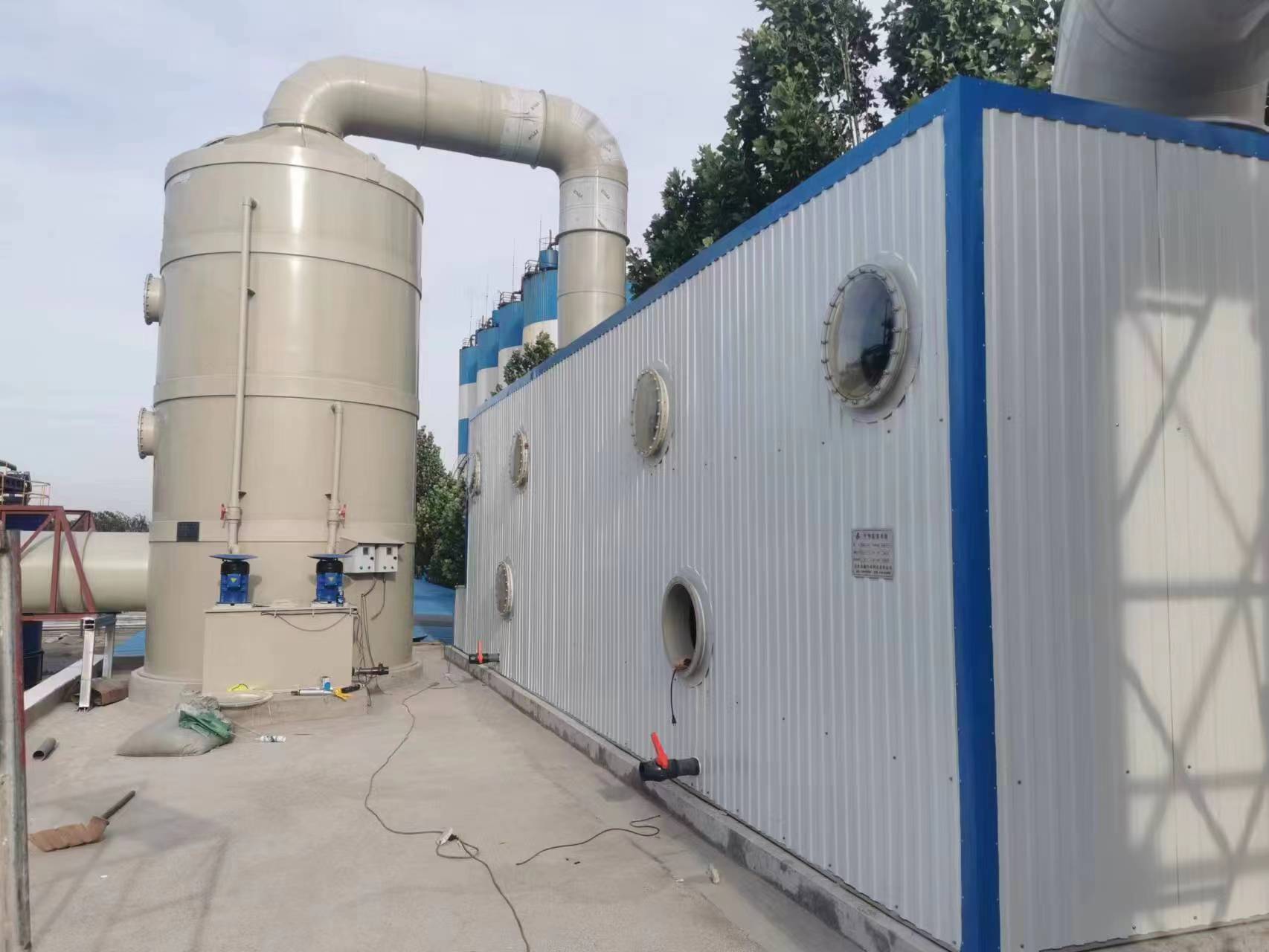 pp噴淋塔廢氣處理設(shè)備是怎樣處理廢氣的？